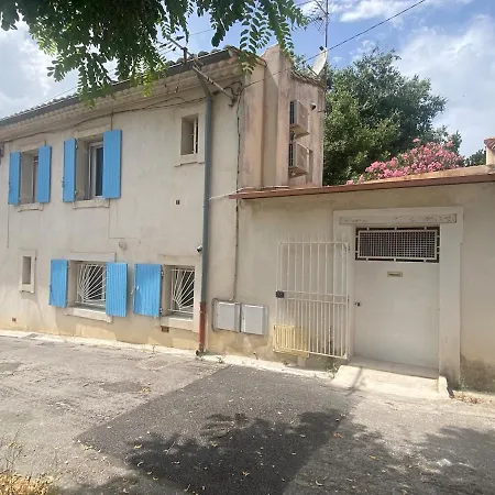 Hébergement de vacances Acacias Saint-Gilles (Gard)